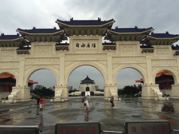 台北　定番観光地　中正紀念堂
